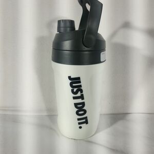 NIKE Fuel Jug 64 oz White Black Water Bottle Sport Hydration